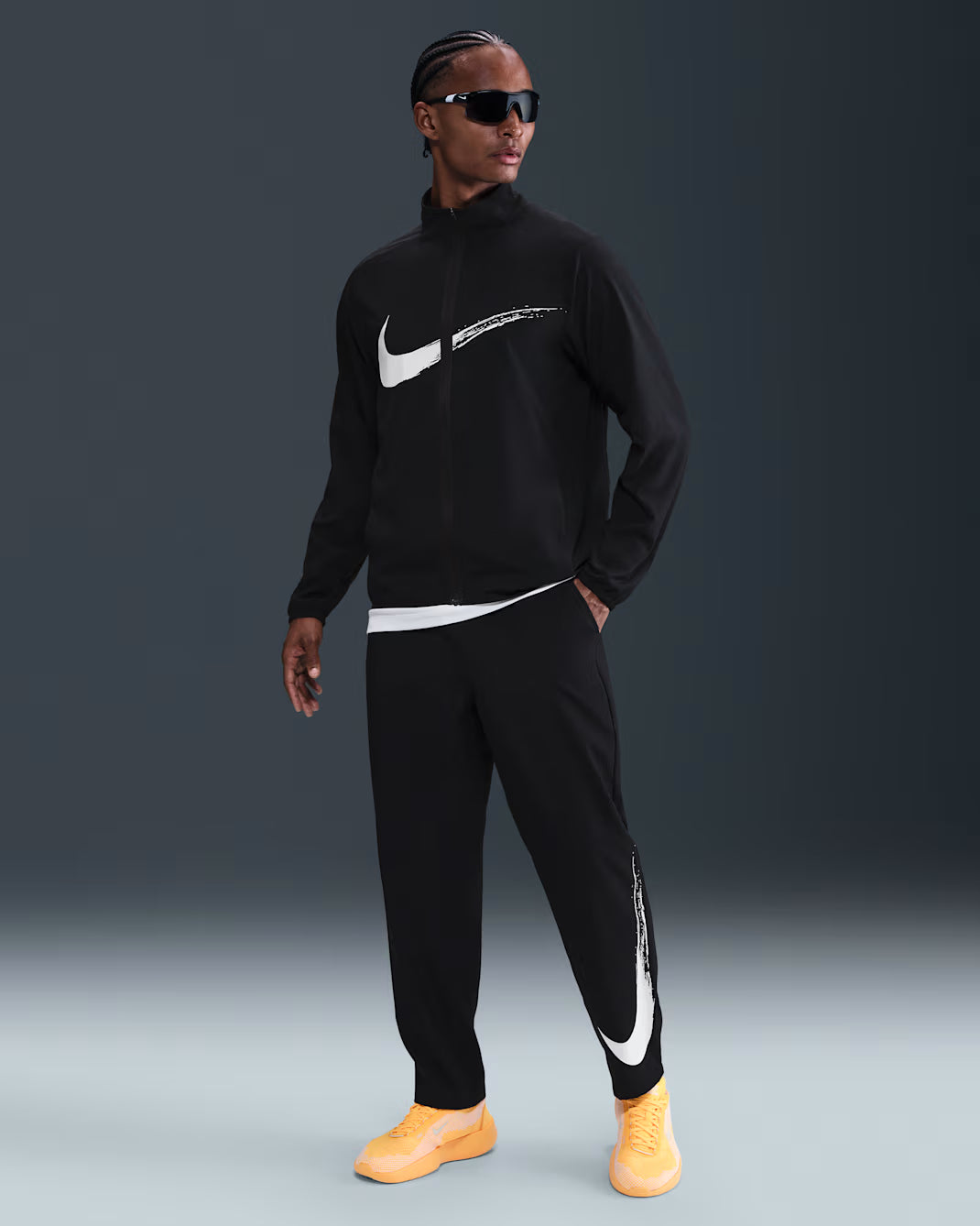 Ensemble Nike Form