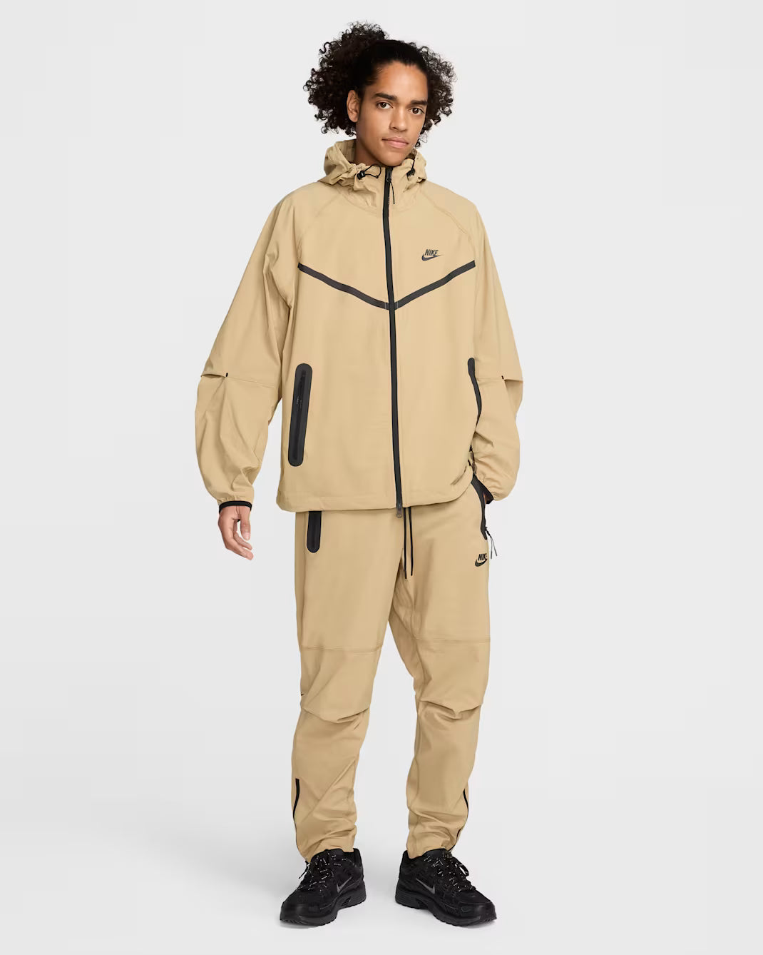Ensemble Nike Tech
