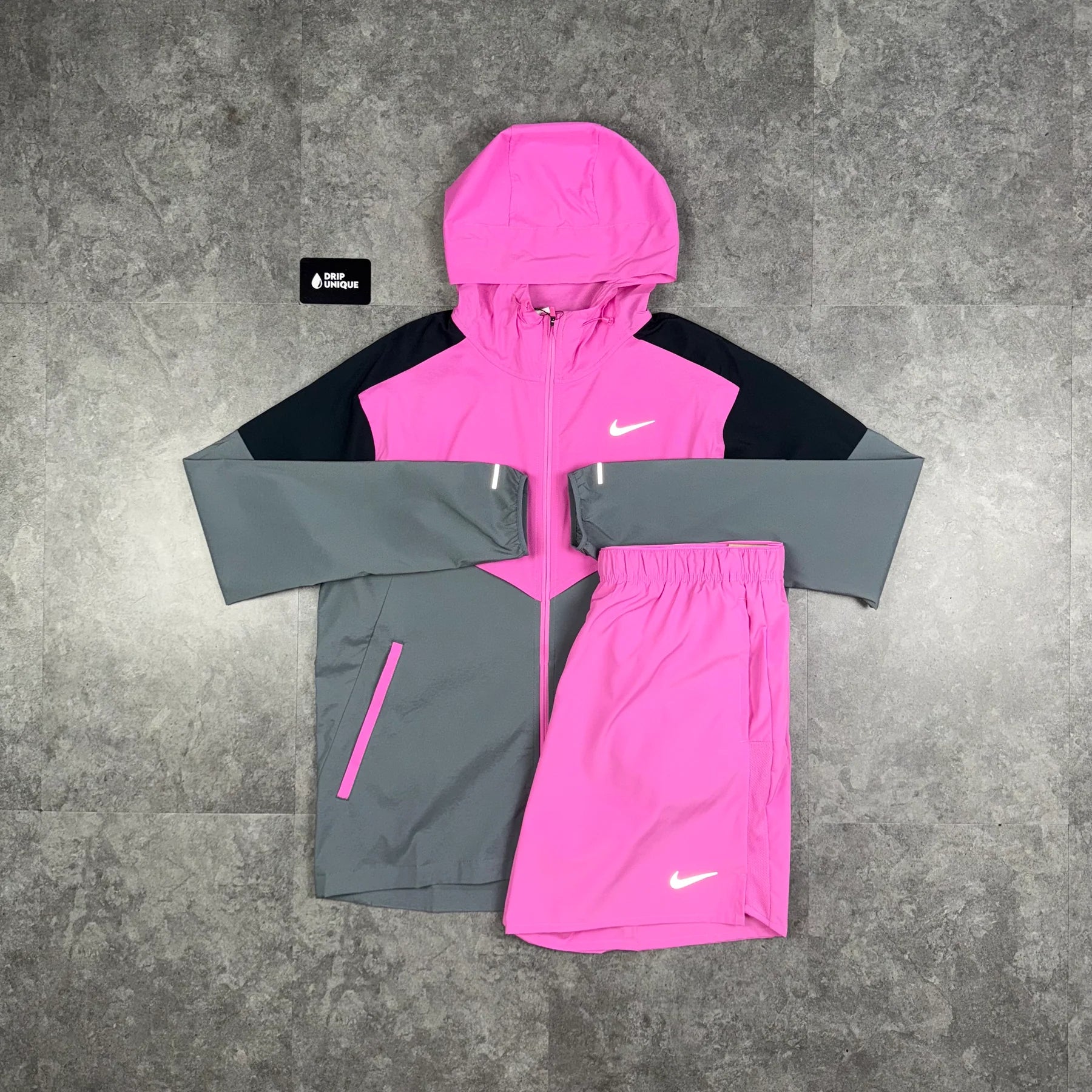 Ensemble Rose Nike UV