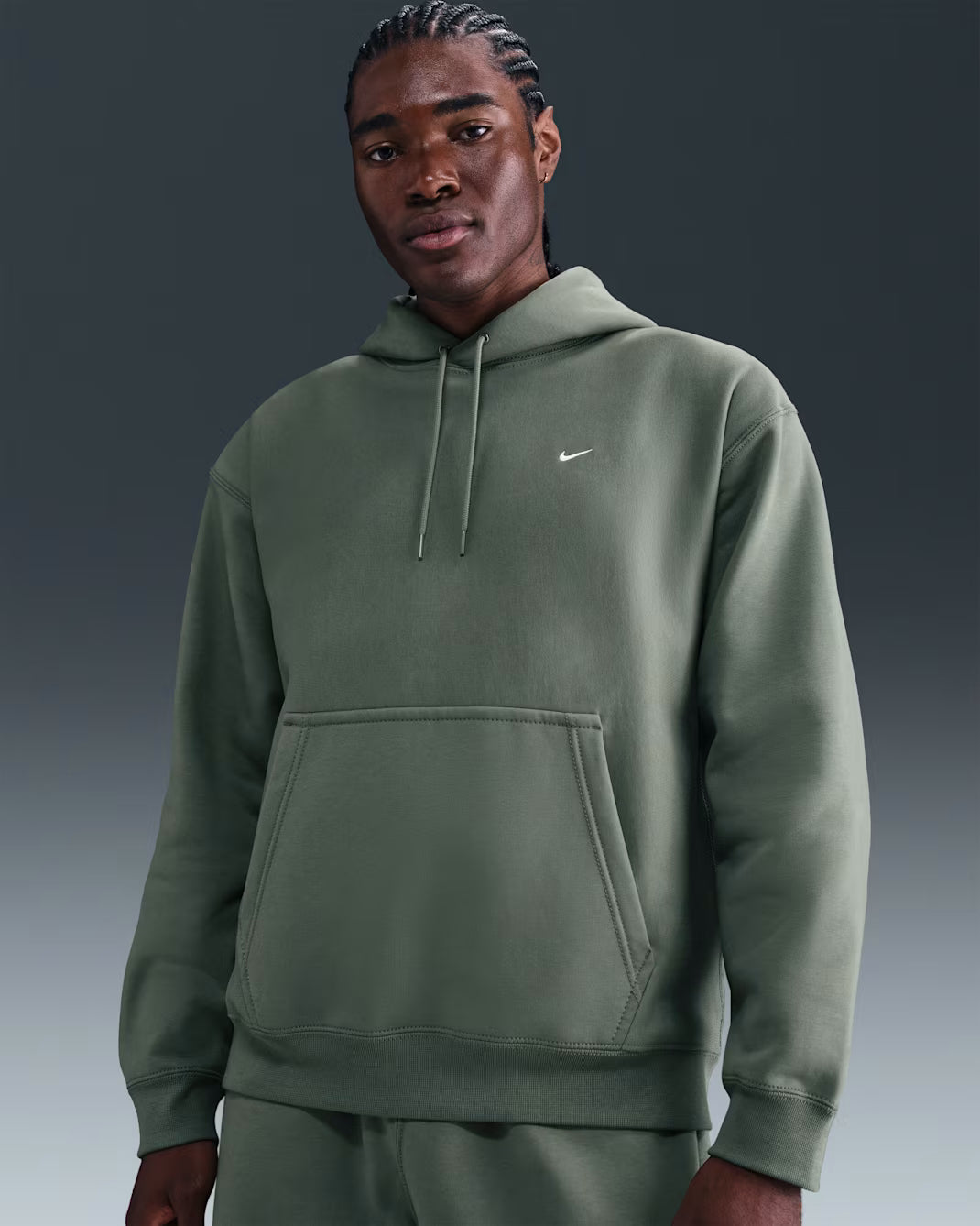 Pull Nike Solo Swoosh
